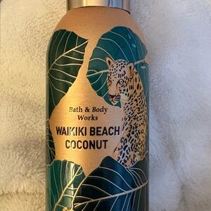 Bath & Body Works Waikiki Beach Coconut Body Wash - Green & Gold